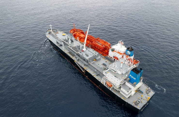 Trafigura completes its first ship-to-ship transfer of ammonia